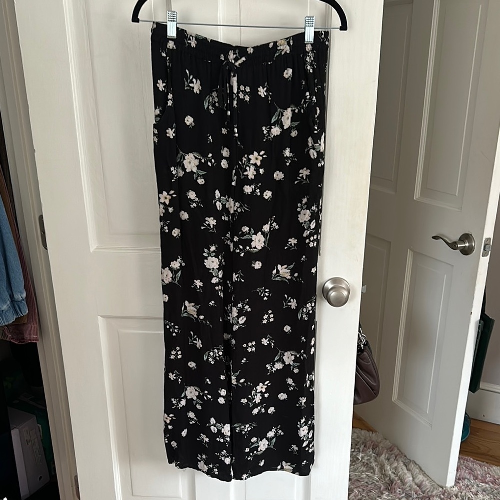 American Eagle Outfitters Black Floral Wide Leg Pants